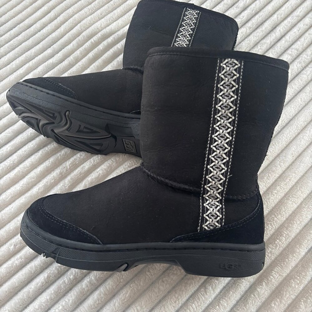 Uggs Suede Sherling Leather Cuff Boots - Brand New
